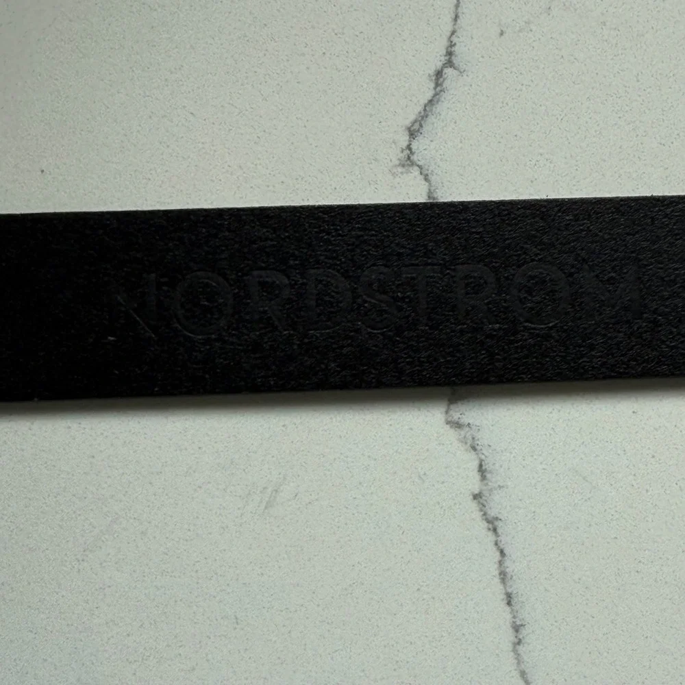 Nordstrom Women Black Leather Trouser Fit Belt Gold Square Buckle Size S NWOT